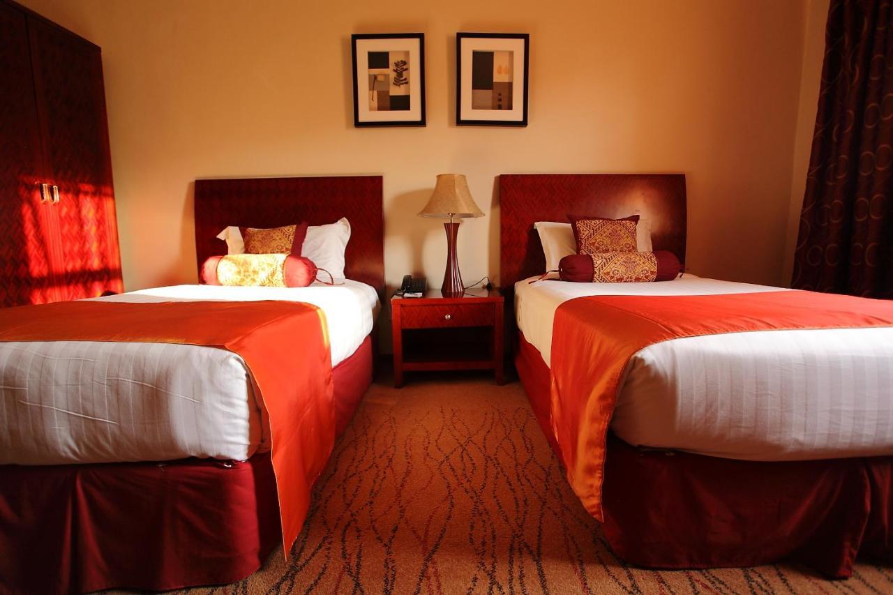 Crossroads Hotel Lilongwe Exterior photo